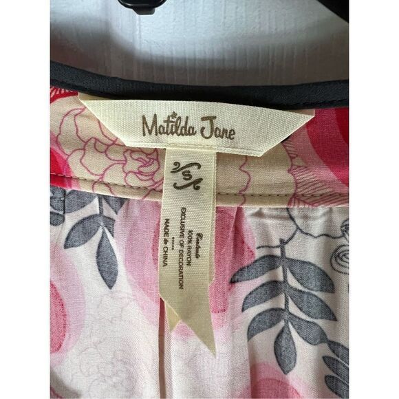 Matilda Jane Make Believe Mistletoe Magic Tunic Poppy Floral Blouse Size Small - Picture 2 of 3